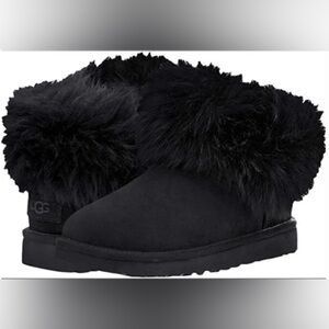 Ugg Mini Fluff Black Size 9